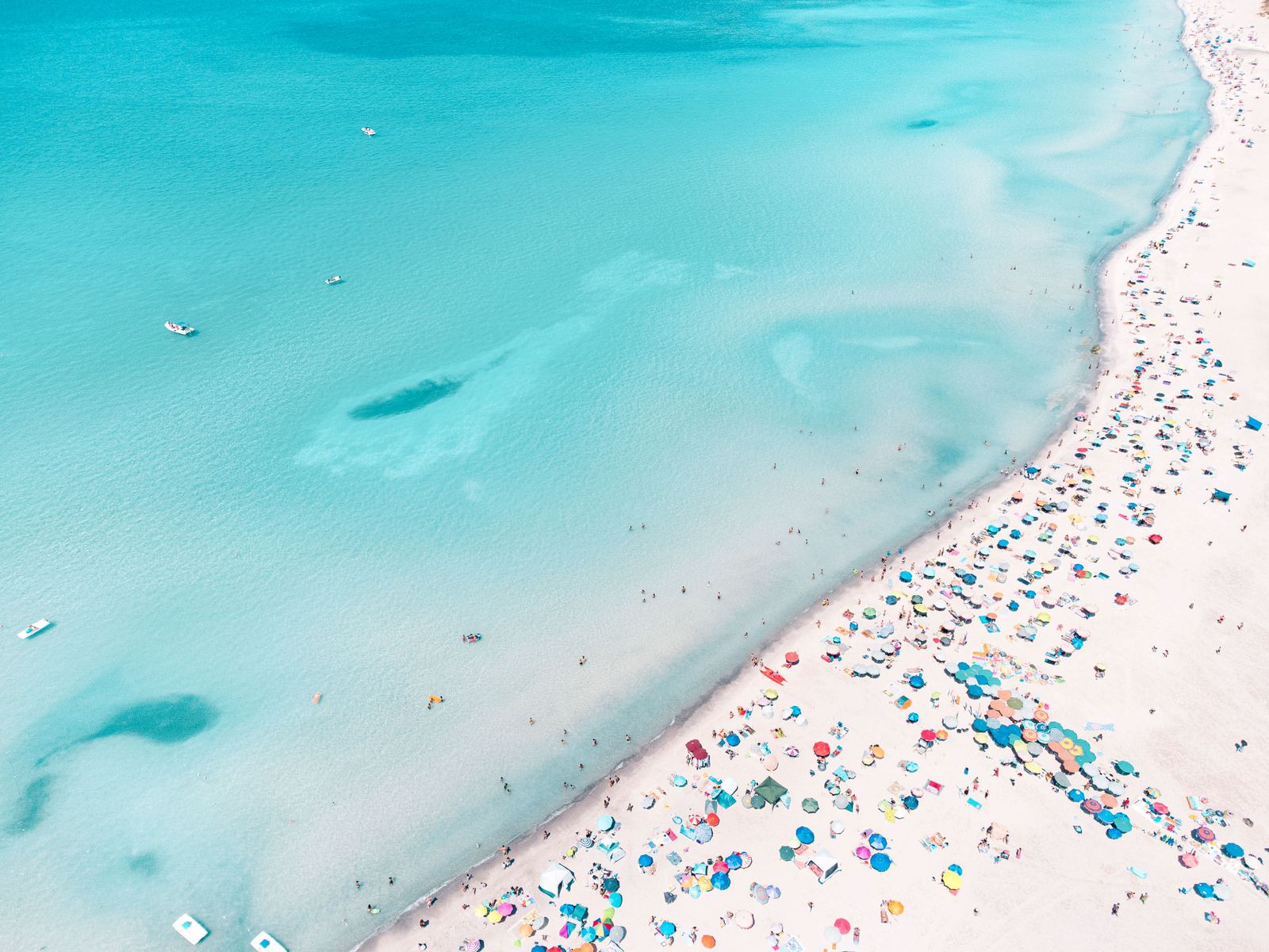 Vada White Beach